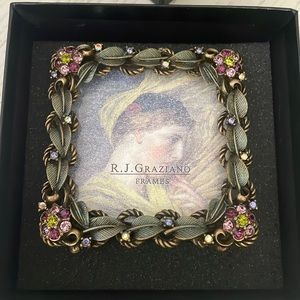 R. J. Graziano. Rare frame.